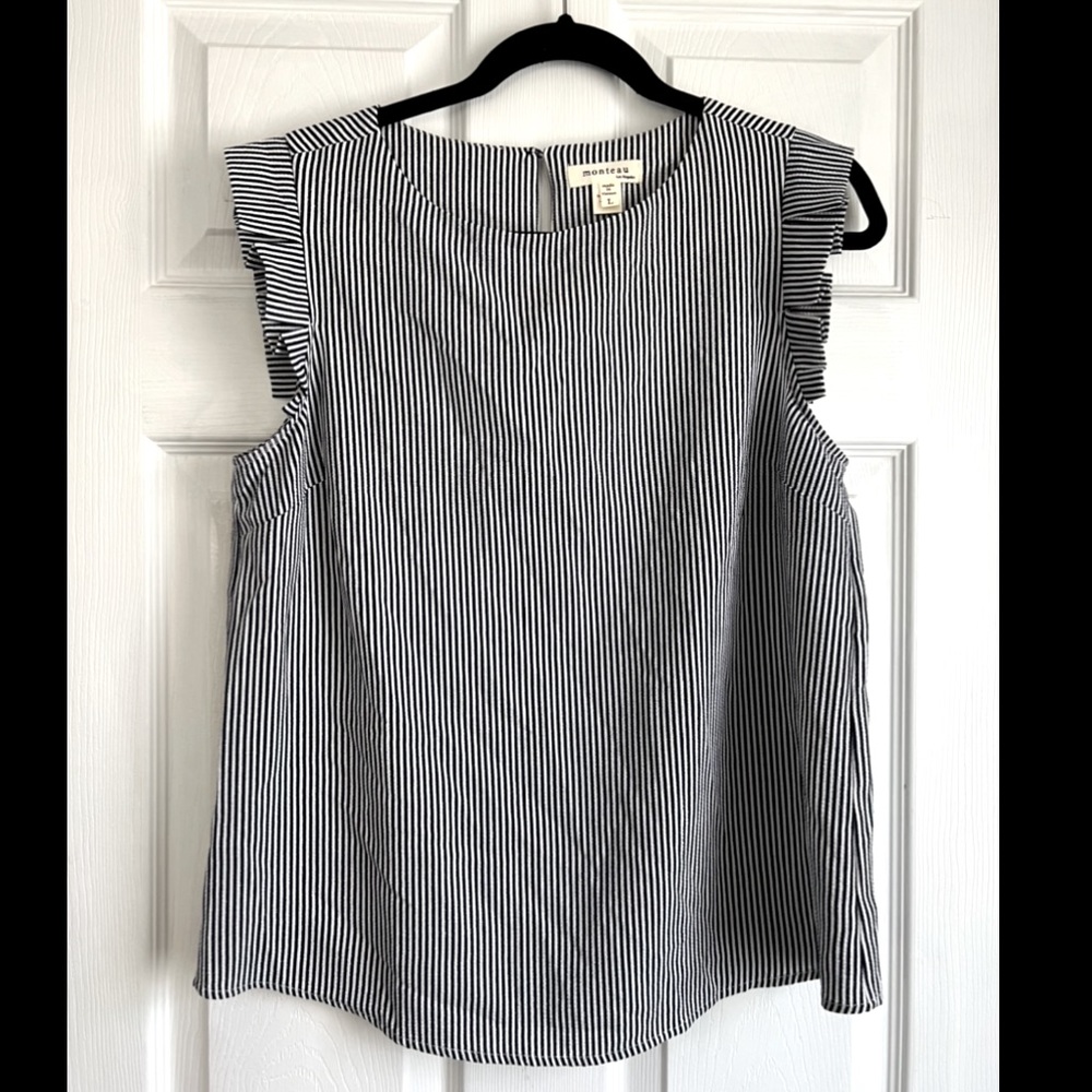 Women’s short sleeve top